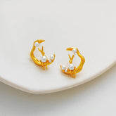 W&M Lovely Rabbit Elegant Golden Pearl Earings